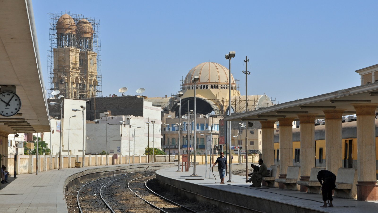 Flight, Train or Private Car: Getting Between Cairo, Luxor and Aswan