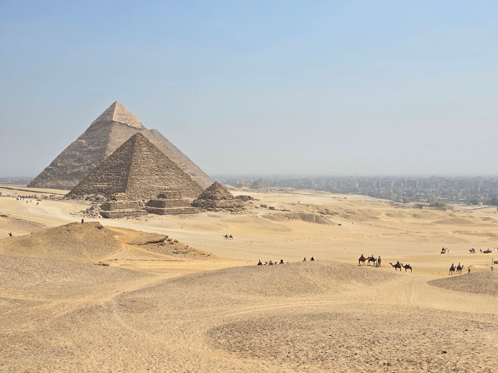 Giza Pyramids, Sphinx, Memphis & Sakkara Day Tour