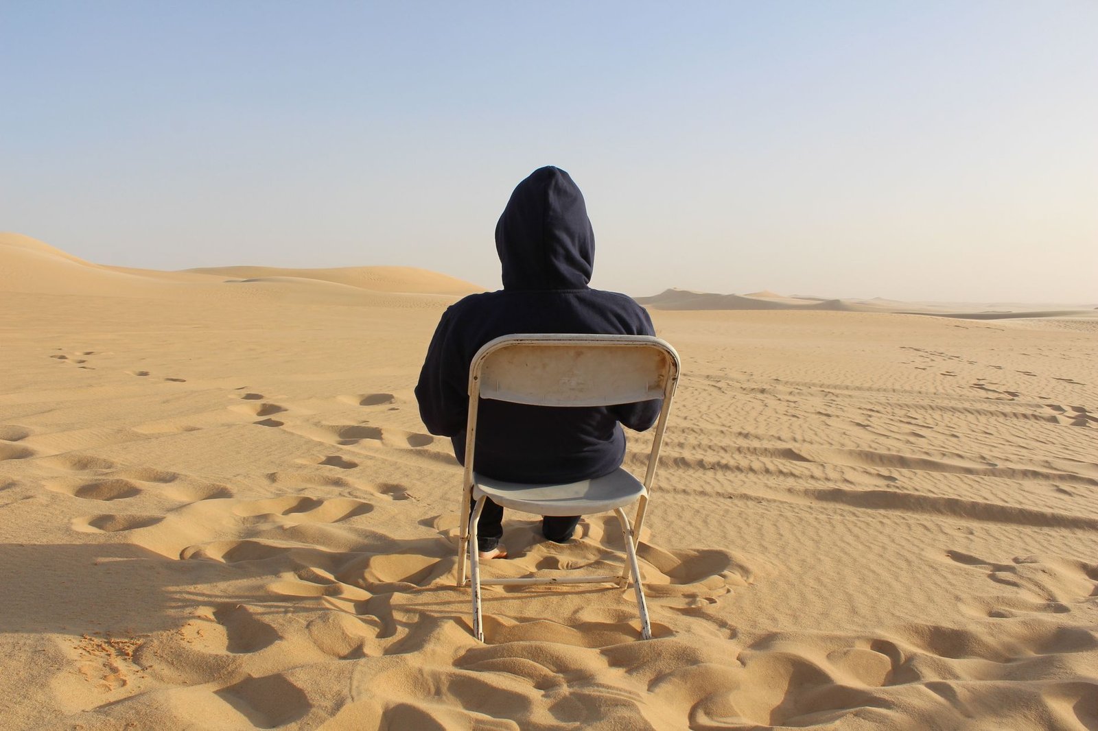 Western Desert Journey — 7-Day Eco & Wellness Adventure